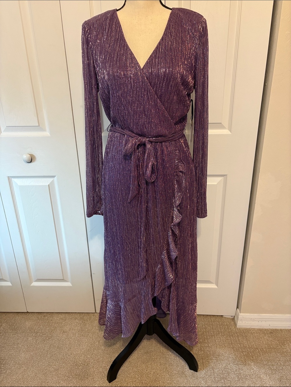 NWT Kensie Metallic Purple Long Sleeve Faux Wrap Midi Dress Size 10.
